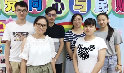 草埔东社区党群服务中心社工风采