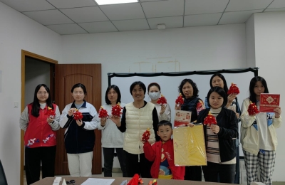 【石壁龙社区】“春扭巧艺”系列手作活动圆满落幕 以指尖温情凝聚邻里力量