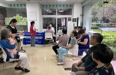 【新围社区】情暖银龄 守护“视”界——老年人眼科义诊活动
